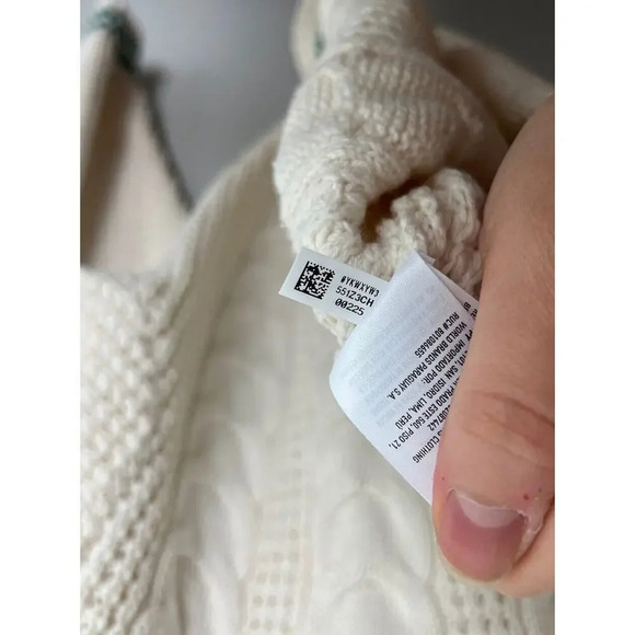 American Eagle Outfitters Cream Cable Knit Sweater Size Medium Cotton Blend Wm’s - Picture 7 of 7